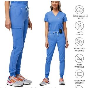 FIGS CATARINA TOP AND ZAMORA JOGGER SCRUB PANT SET- CAPRI BLUE, S